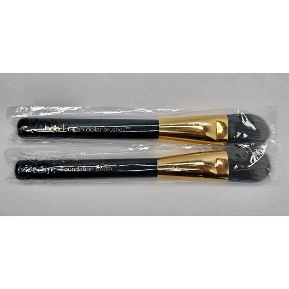 Billion Dollar Brushes Liquid Foundation Brush Lot Of 2 Synthetic Black Gold - Picture 1 of 7